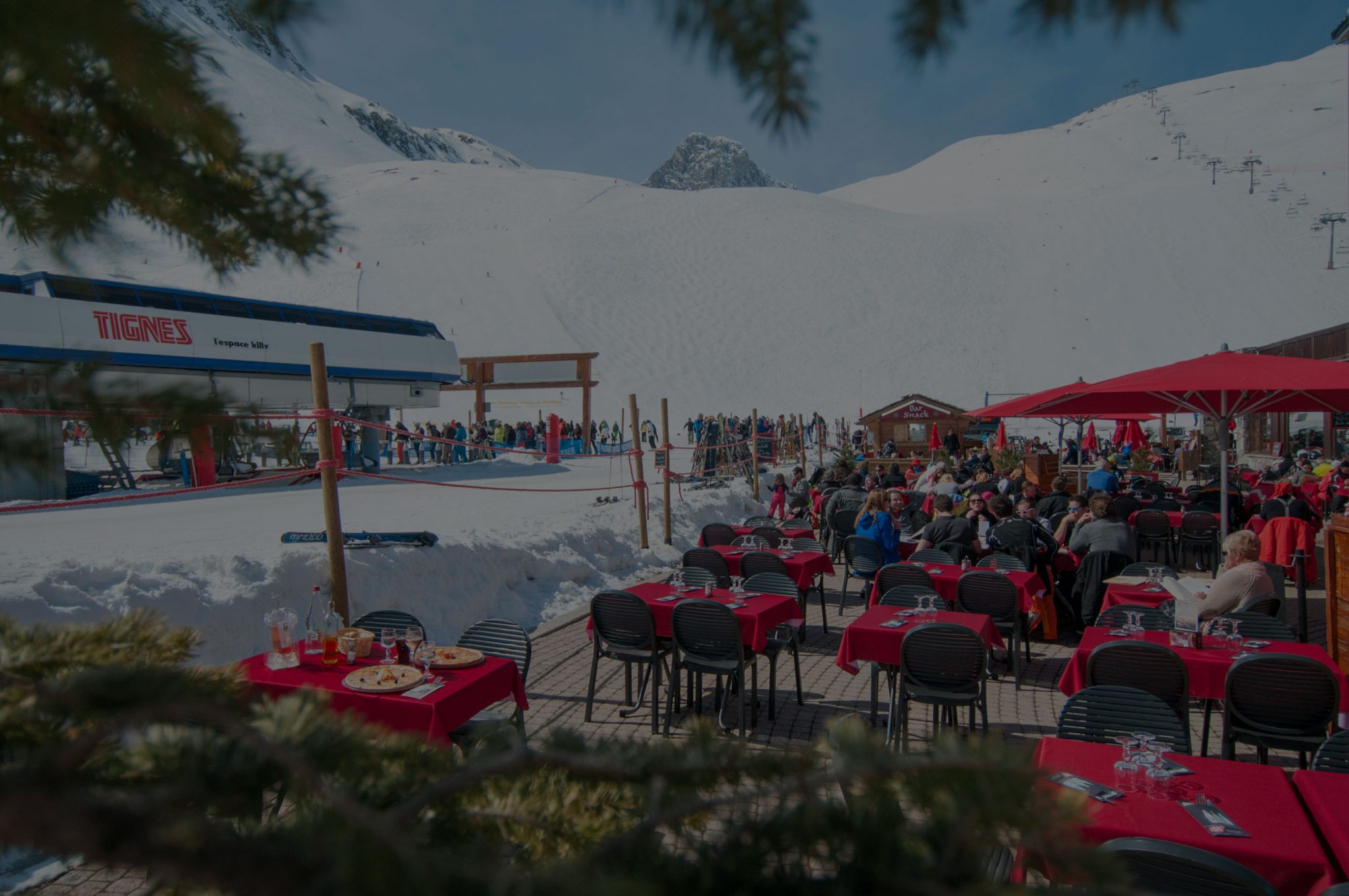 Restaurant, snack midi à Tignes