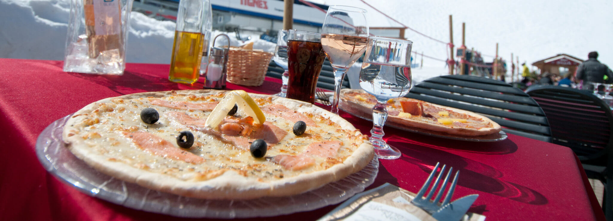 Restaurant, lunch snack in Tignes